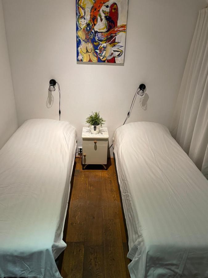 Blom Aan De Gracht Bed and Breakfast Dordrecht Eksteriør billede