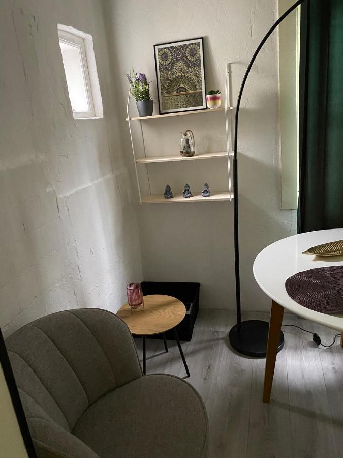 Blom Aan De Gracht Bed and Breakfast Dordrecht Eksteriør billede